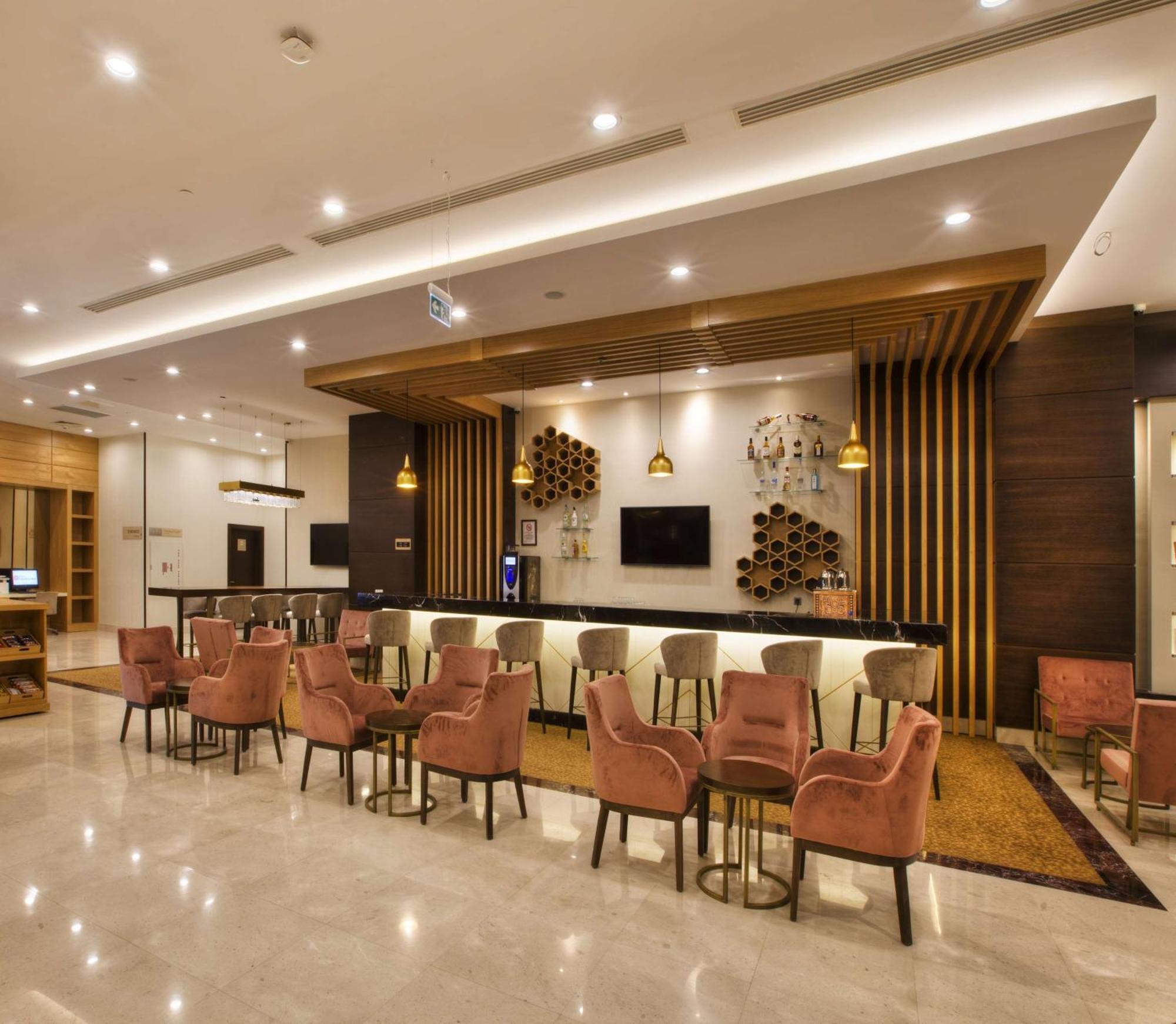 Hilton Garden Inn Isparta Kültér fotó
