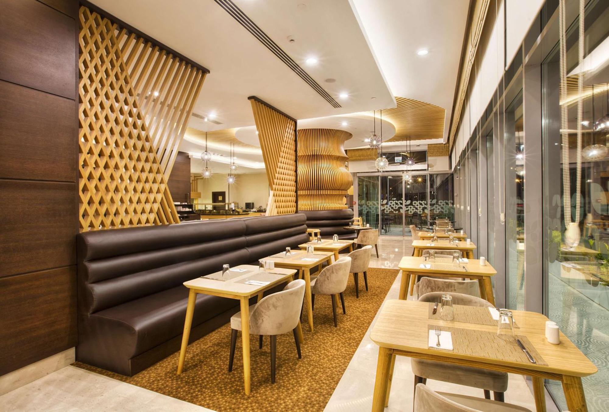 Hilton Garden Inn Isparta Kültér fotó