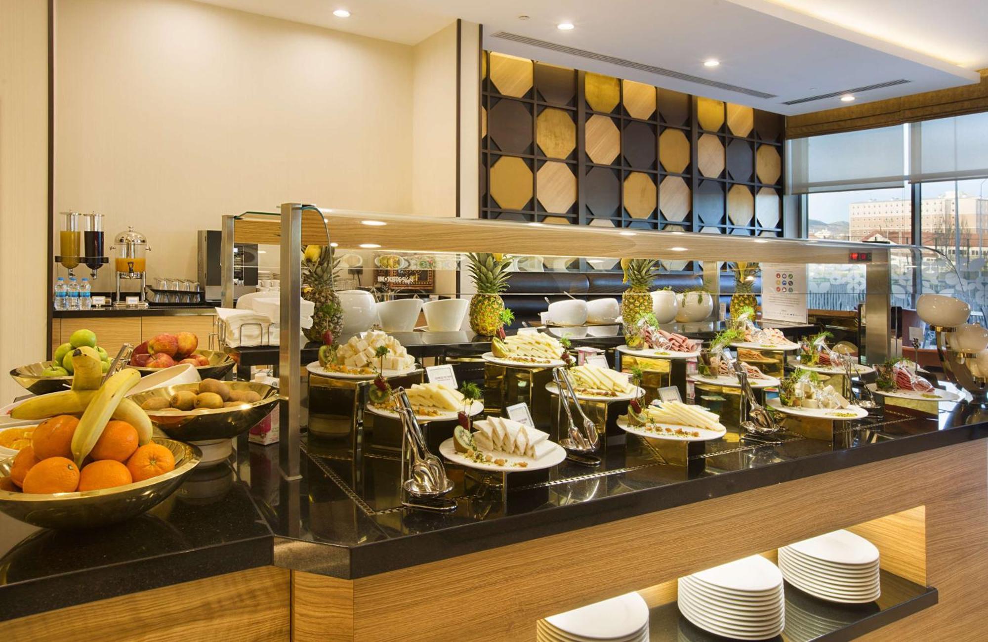 Hilton Garden Inn Isparta Kültér fotó